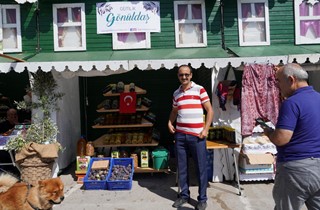 29. Gemlik Zeytini Festivali'nde hem üreticiler hem de kadın girişimciler meydandaki yerini aldı